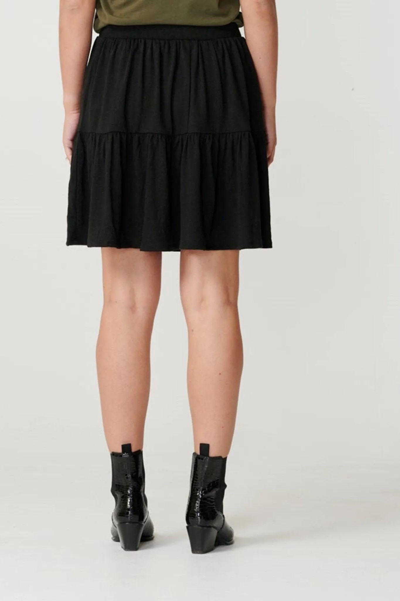 Basic soft mini skirt - Black