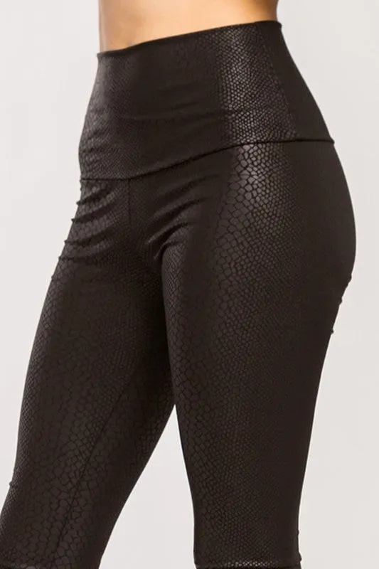 Stretchy Snakeskin Pleather Leggings - Black